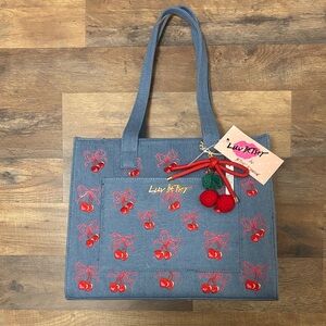 NWT Betsey Johnson Purse